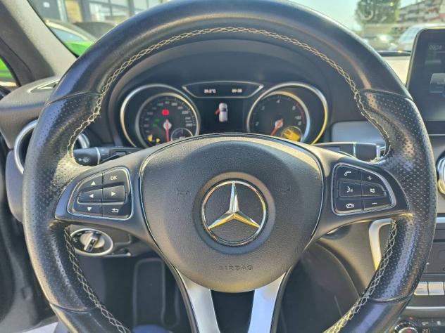 Mercedes Classe GLA 200 d Sport 4matic auto - Foto 6