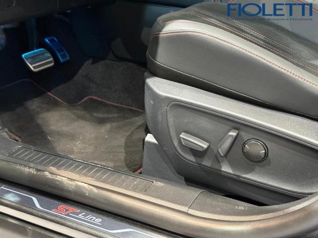 Ford Kuga 2.5 Benzina FHEV 180CV 2WD ST-Line X Aut - Foto 10