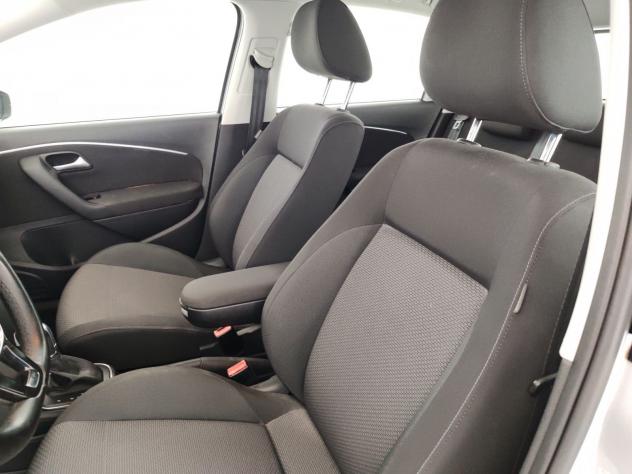 Volkswagen Polo 1.4 TDI 90cv BlueMotion Technology Highline - Foto 9