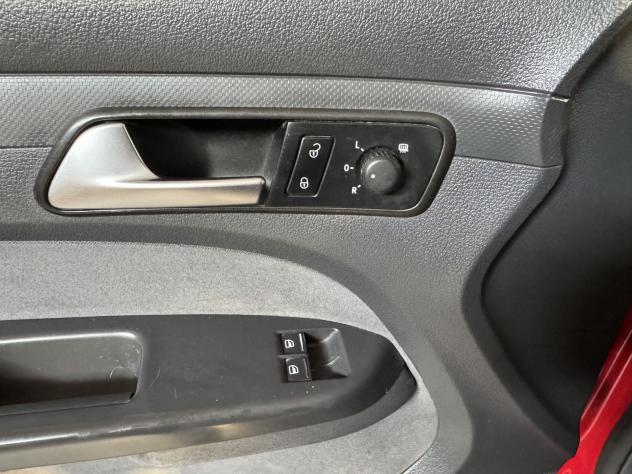 Volkswagen Caddy 2.0 Ecofuel Trendline - Foto 9