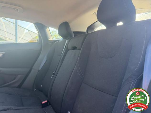 VOLVO V40 D2 Momentum rif. 24159863 - Foto 5