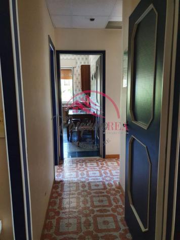 AMPIO E LUMINOSO APPARTAMENTO IN ZONA RESIDENZIALE - Foto 8