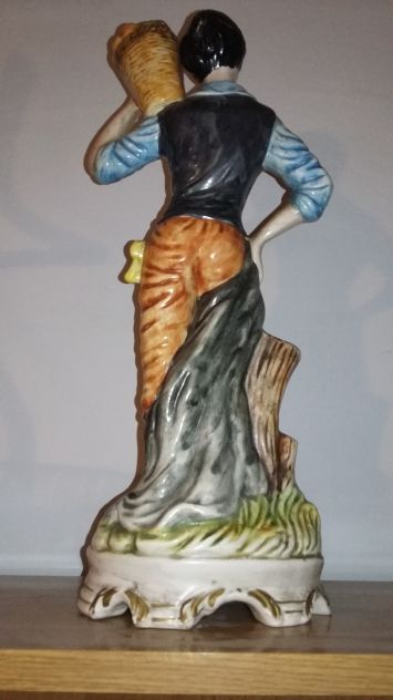 Contadino con vestiti d'epoca, porcellana Capodimonte Vintage - Foto 4