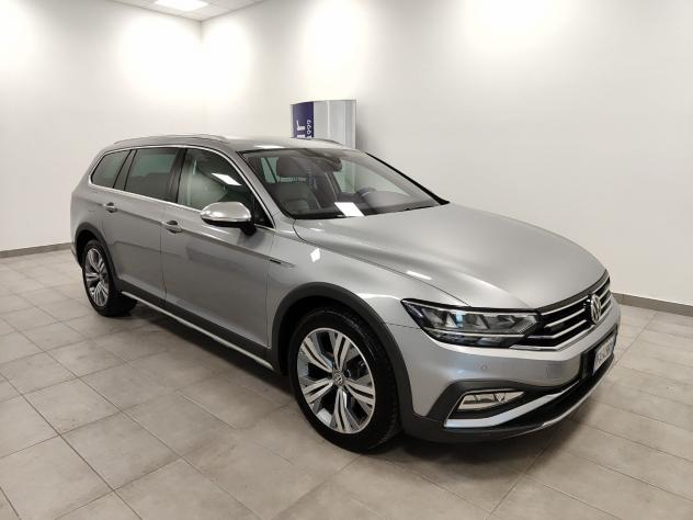 Volkswagen Passat Alltrack 2.0BiTDI 4MOTION DSG BMT Pelle FariLED - Foto 2