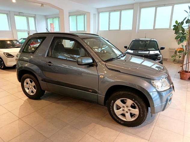 Suzuki Grand Vitara 1.9 DDiS 3 porte - Foto 3