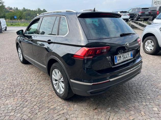 VOLKSWAGEN Tiguan 2.0 TDI 150 CV SCR DSG Life rif. 24101693 - Foto 4