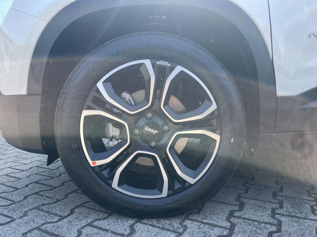 Jeep Avenger Avenger 1.2 Turbo 110 CV MHEV Summit #Leather.&.Winter.Pack - Foto 8