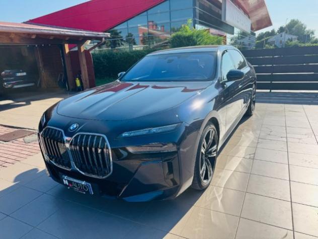 BMW i7 xDrive 60 Msport rif. 24073063