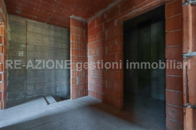 CAMISANO: Villa Bifamiliare con giardino esclusivo al grezzo avanzato - Foto 14