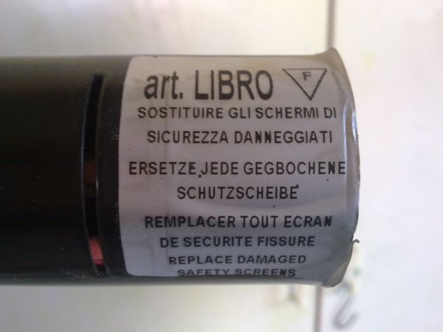 Piantana Luce Alogena ad altezza regolabile con diffusore orientabile.Misure 185 - Foto 7