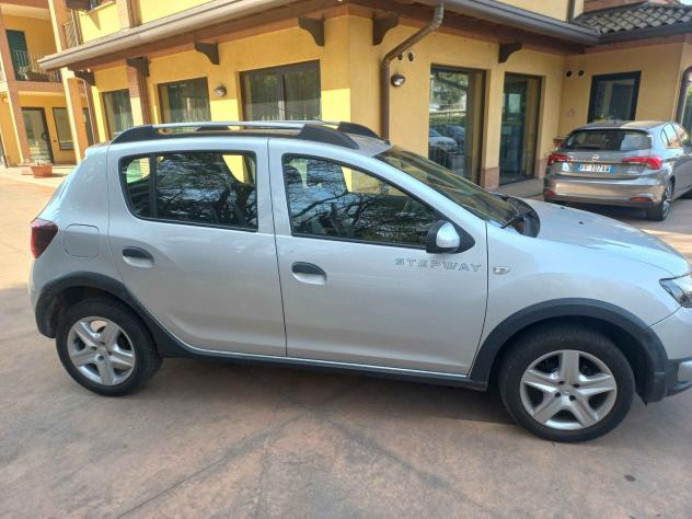 Dacia Sandero Stepway 1.5 dCi 8V 90CV Prestige - Foto 4