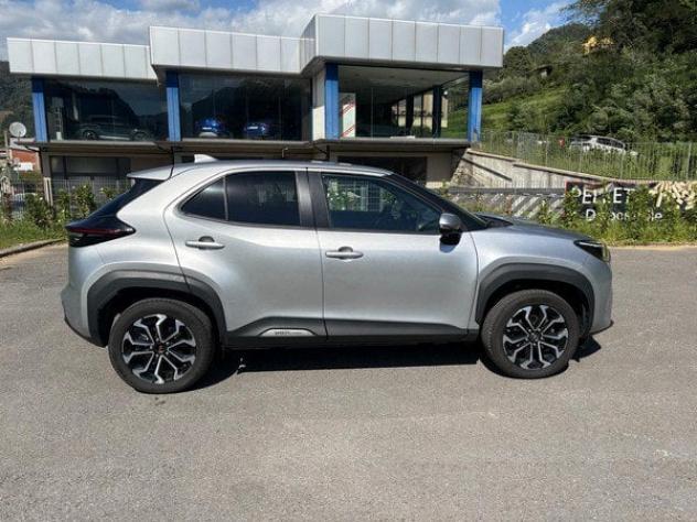 Toyota Yaris Cross 1.5H (116 CV) E-CVT Trend AWD-i - Foto 3