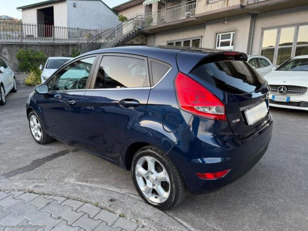 FORD Fiesta 1.6 TDCi 95 CV 5p. Titanium - Foto 7