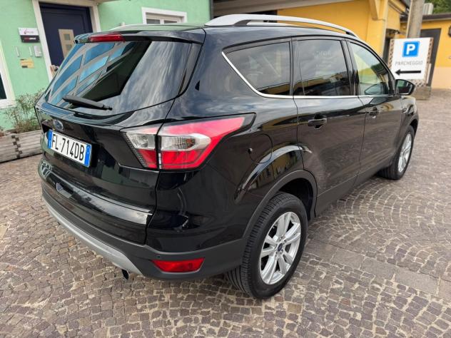 Ford Kuga 1.5 TDCI 120 CV S&S 2WD Titanium - Foto 6