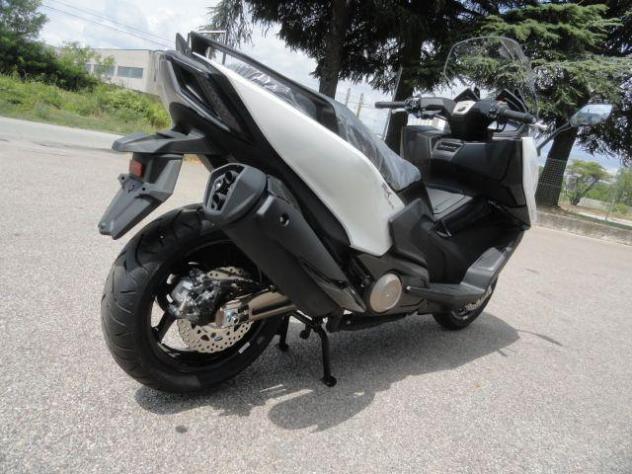 KYMCO AK 575 AK 575 Premium rif. 22647557 - Foto 6