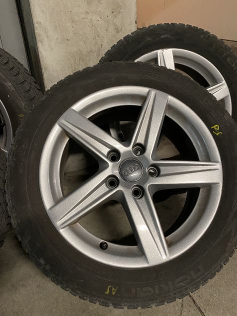Cerchi In Lega per Audi a3 8v pneumatici Nokian Invernali - Foto 2