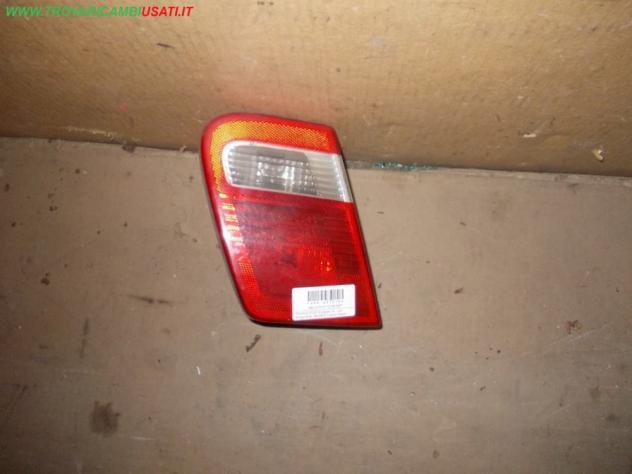 FANALE POST.S.(parte int., con lampadine) SAAB 9-3 Sport Sedan  Parti elettriche  Fanaleria  Fanali  Fanale post. sx. SAAB - 9-3 Sport Sedan - 01-08-2