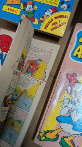 Lotto 31 Fumetti Disney Vintage Anni '80 (Topolino, Classici, Mega Almanacco) - Foto 5