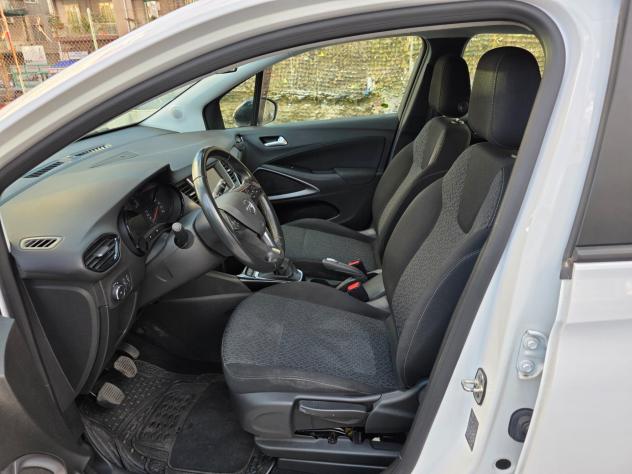 Opel Crossland 1.2 110Cv PER NEOPATENTATO 2024 ZAMPOGNAUTO CT - Foto 2
