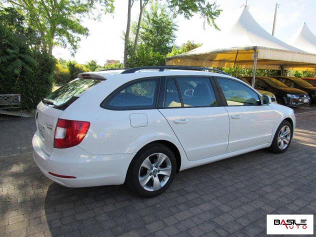 SKODA - Superb Station Wagon - 1.6 TDI CR Amb. Wag. GreenLine - Foto 5