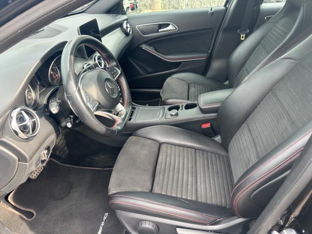 Mercedes-benz GLA 200 d Automatic Premium AMG - Foto 8
