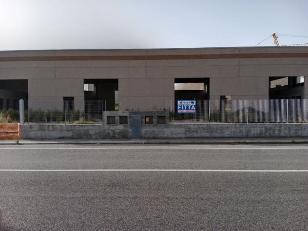 Capannone in Via dell'Industria - Foto 4