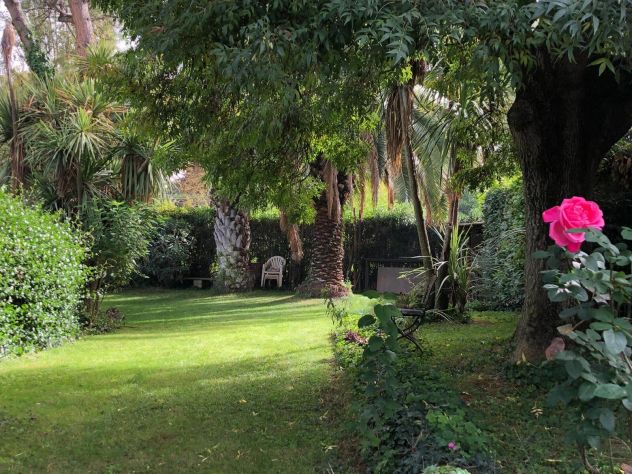 Porzione di Casale nel verde con giardino privato - Foto 9