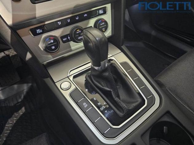 Volkswagen Passat 8ª SERIE VARIANT 1.6 TDI DSG BUSINESS BLUEMOTION TECH. - Foto 9