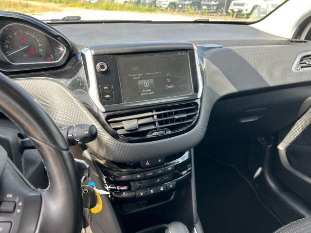 Peugeot 208 I 2015 5p 1.2 puretech t Allure s&s 110cv 5p eat6 - Foto 9