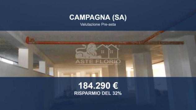 Immobile in asta di 1000 m² in vendita a Campagna