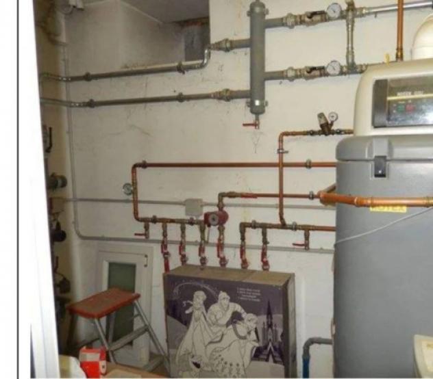 Immobile in asta di 156 m² con più di 5 locali e box auto in vendita a Orbassano - Foto 12