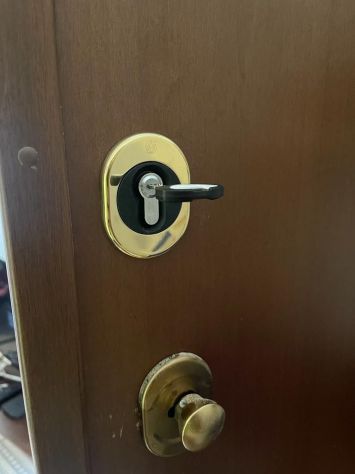 Artigiano installatore serrature per Porte Blindate o in legno - Foto 2