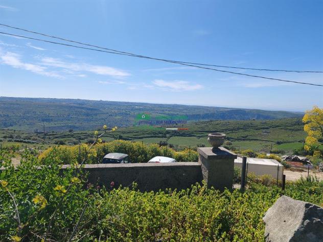 Rif. 9646 - Rustico Panoramico con ampio Terreno