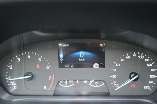 FORD Puma 1.0 EcoBoost Hybrid 125 CV S&S Titanium rif. 24046785 - Foto 10