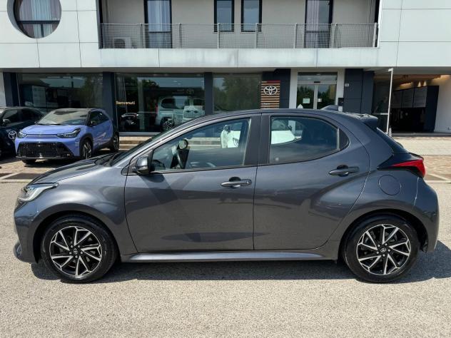 Toyota Yaris Hybrid Trend MY22 - Foto 9