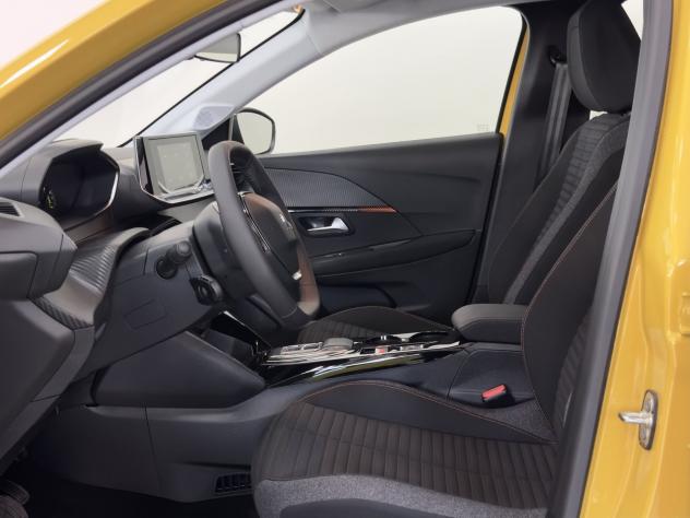 Peugeot e-208 Active Pack e 136cv - Foto 6
