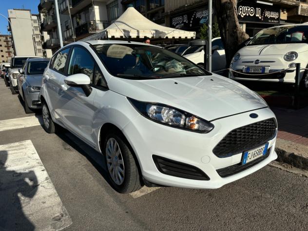 Ford Fiesta Gpl Garanzia Finanziabile - Foto 4