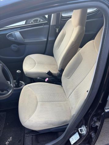 Peugeot 107 1.0 68CV 5p. Sweet Years - Foto 10