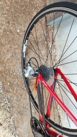 Vendesi 2 biciclette da corsa BTwin Triban in carbonio  Taglia M e L - Foto 5