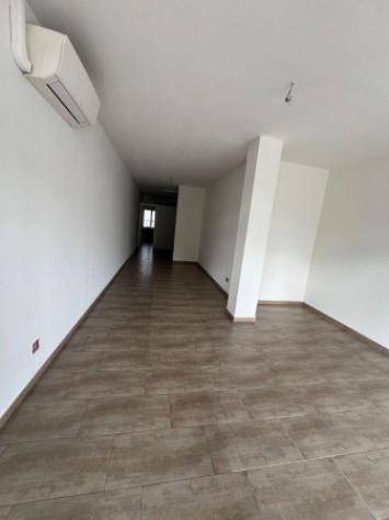 Immobile di 70 m² con 1 locale in affitto a Iseo