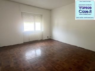 Bel TRILOCALE ristrutturato in AFFITTO a GALLARATE