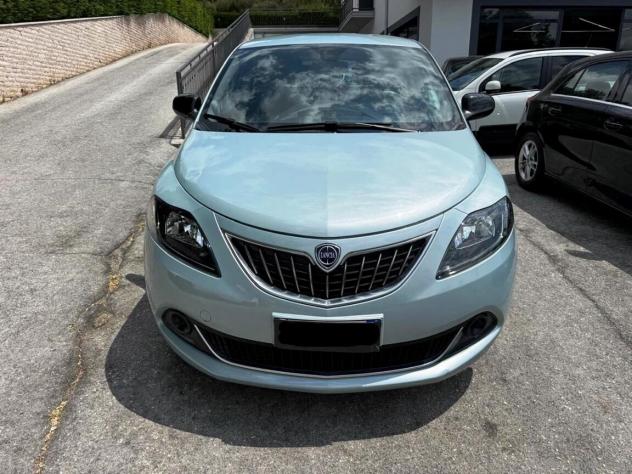 Lancia Ypsilon 1.2 69 CV 5 porte GPL Ecochic - Foto 2