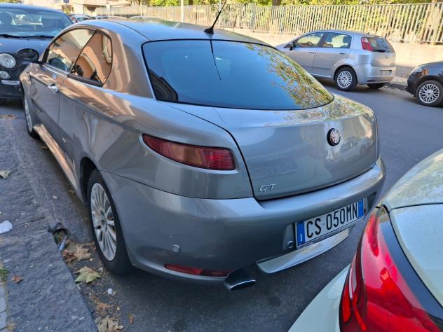 Alfa Romeo GT 1.9 MJT 16V Luxury - Foto 9