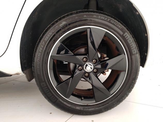 Škoda Kamiq 1.0 G-TEC 66KW MONTECARLO - Foto 6