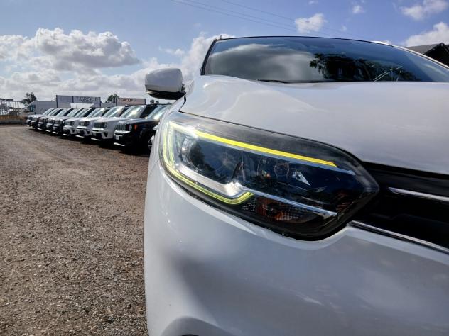 Renault dCi 8V 110CV EDC Energy Bose - Foto 9