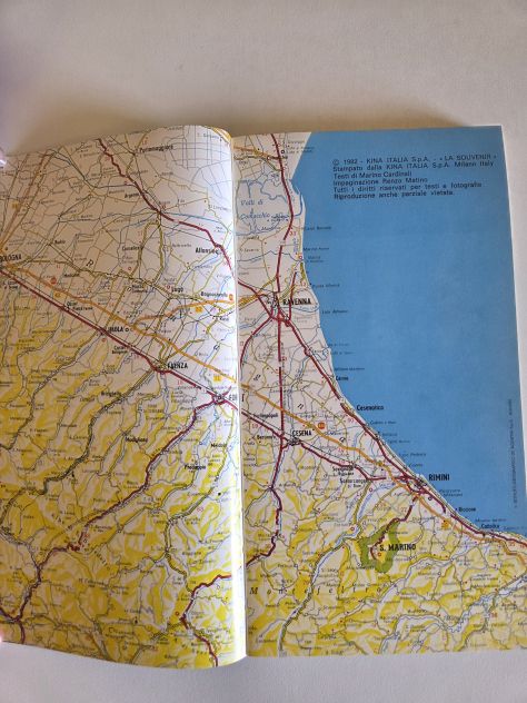 Libro "San Marino e la sua storia", testi di Marino Cardinali. Guida souvenir. - Foto 3
