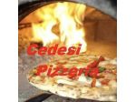 Pizzeria con tavoli e giardino estivo a Vignate MI
