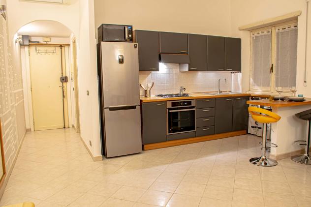 Monolocale ristrutturato in zona centrale e ben collegata – Colli Albani - Foto 5