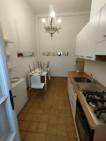 APPARTAMENTO INDIPENDENTE di 4 vani e di 80 mq (VIAREGGIO) rif. AF 0001 - Foto 4