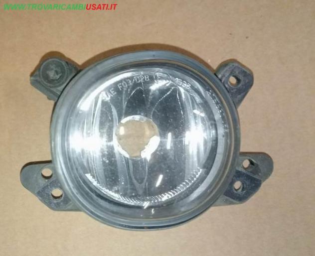 PROIETTORE FENDINEBBIA S. A2518200756 999-U65753 Parti elettriche  Fanaleria  Fendinebbia  Fendinebbia dx. MERCEDES - CLASSE A W169 - 2004  2012, MERC